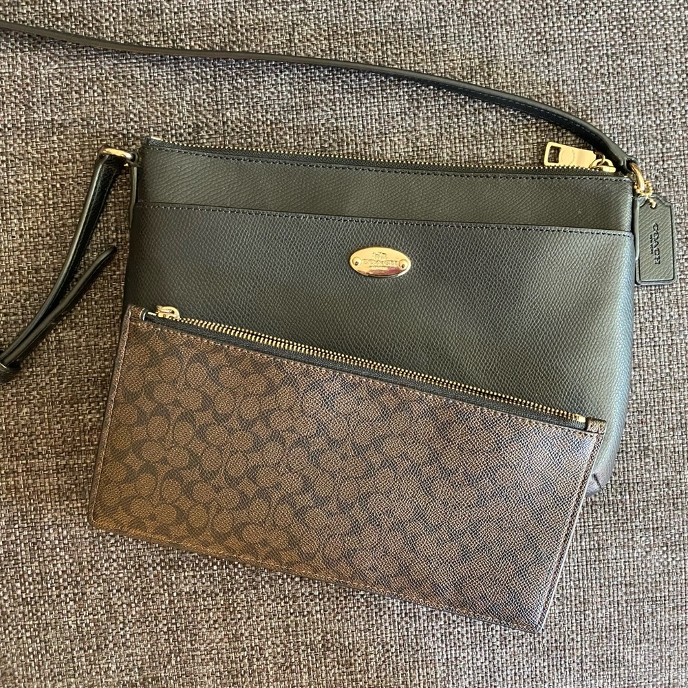 EUC Coach Crossgrain Leather Bag & Pouch F529881 East West Pop Crossbody - Picture 15 of 16